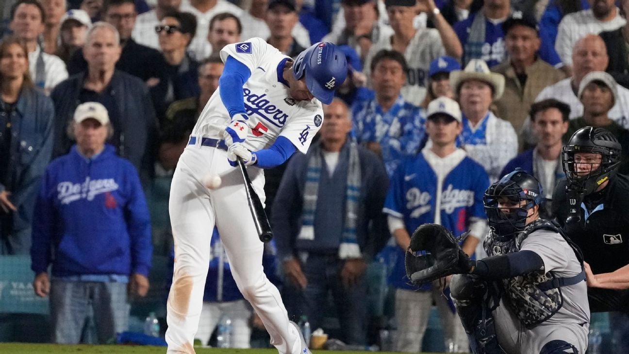 Freeman WS walk-off slam ball sells for $1.56M