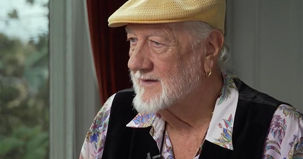 Mick Fleetwood plays to the future in Maui