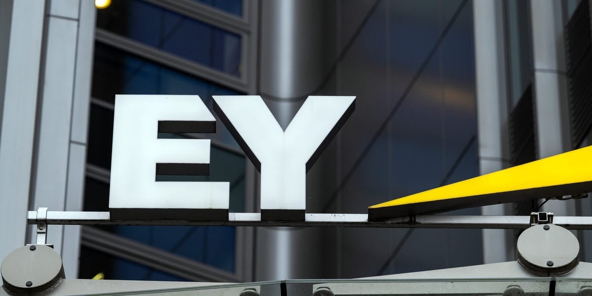 An entire team of EY lawyers jumped ship to a major US law firm