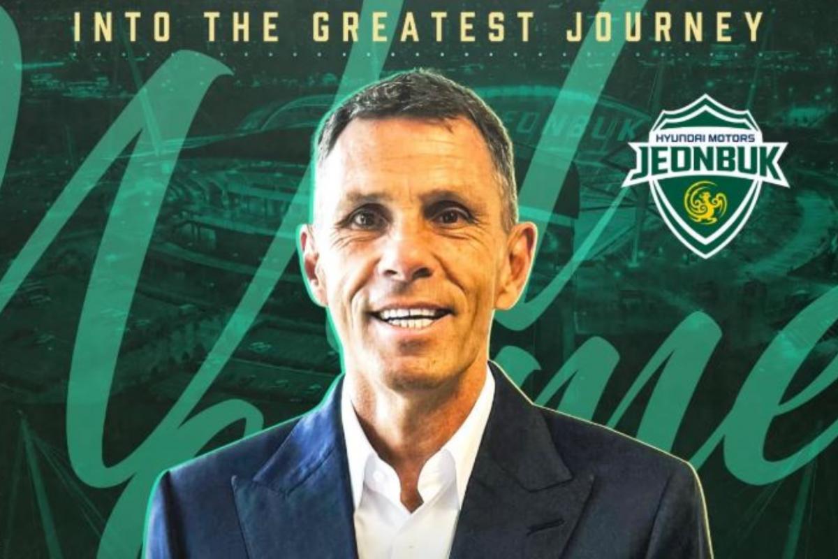 Gustavo Poyet ficha por Jeonbuk Hyundai Motors