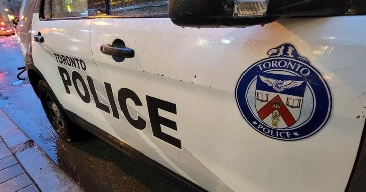 2 dead in separate shootings 9 hours apart, Toronto police investigate