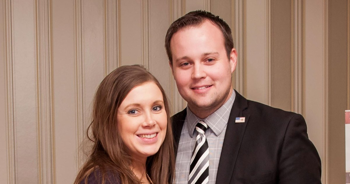 Anna Duggar Steps Out in Arkansas Amid Josh Duggar's Prison Sentence