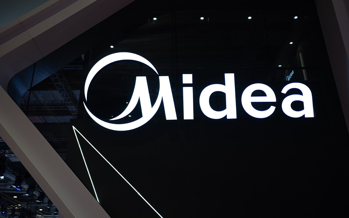 Appliance maker Midea inaugurates its first wholly owned factory in Brazil