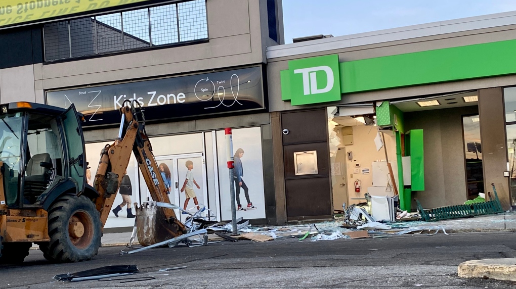 ATM stolen after excavator crashes into North York bank: Toronto police