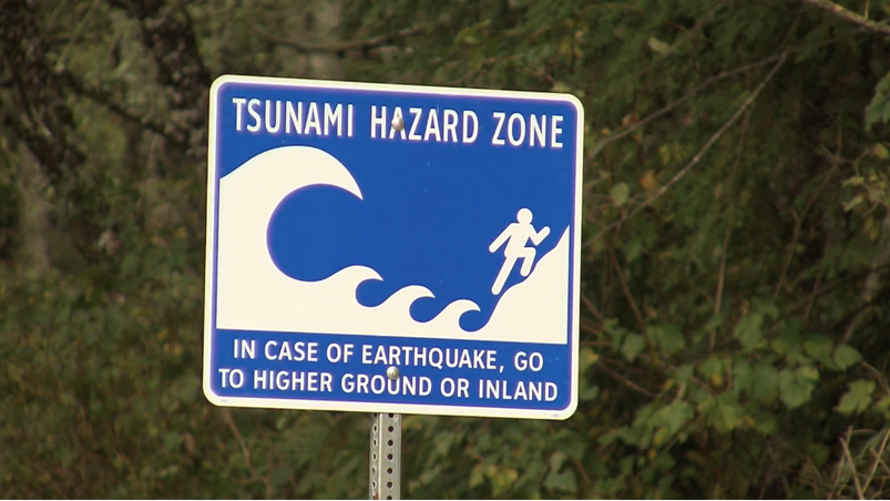 B.C. officials monitoring tsunami threat after 7.0M earthquake off California