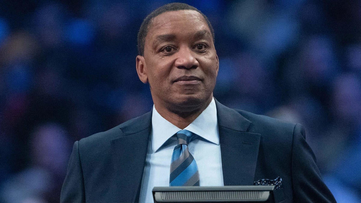 
                        Basketball Hall of Famer Isiah Thomas on his Bell's palsy diagnosis: 'I'm showing up, I ain't taking off'
                    