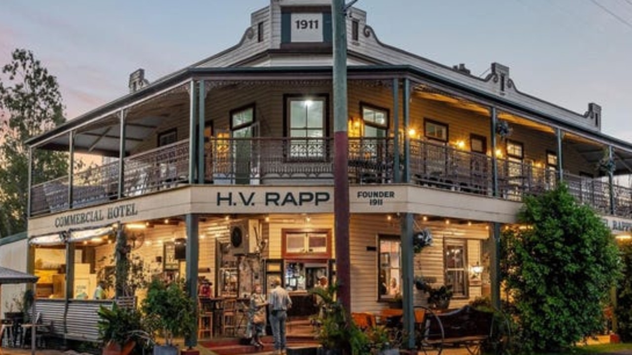 Beloved pub calls last drinks after 113 years