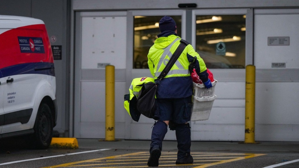 Canada Post says many parcels held up by strike to arrive before Christmas