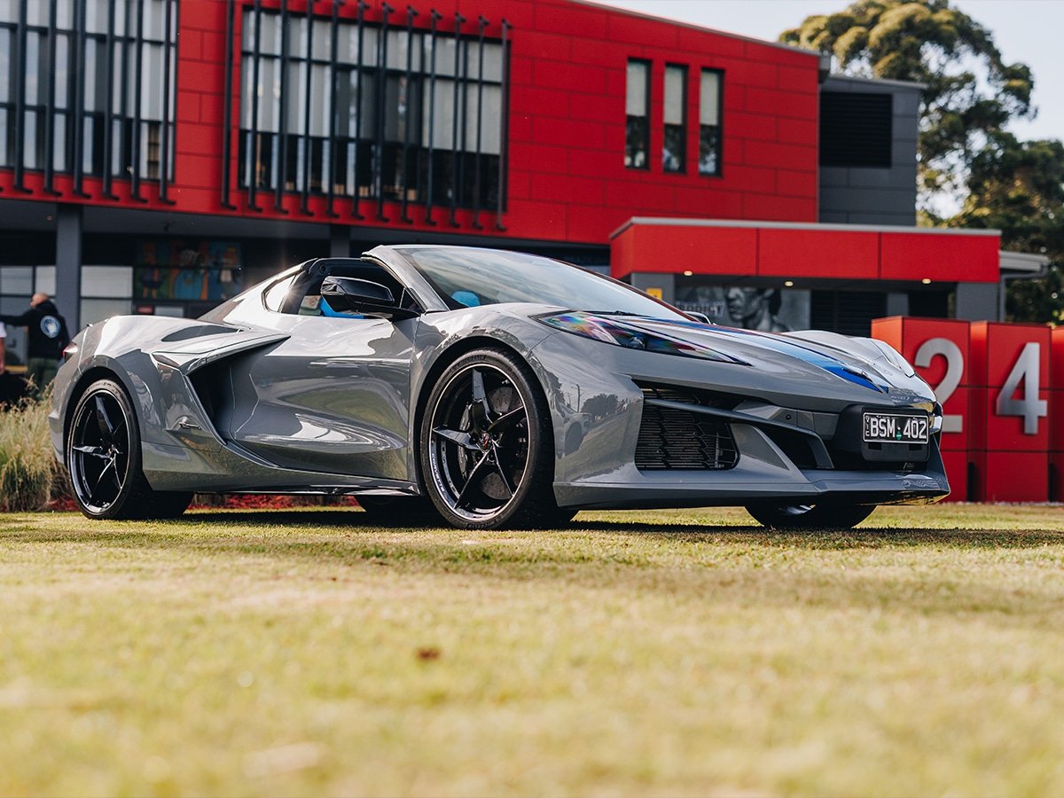 Chevrolet Corvette E-Ray: Redefining the Supercar with Electrifying Performance