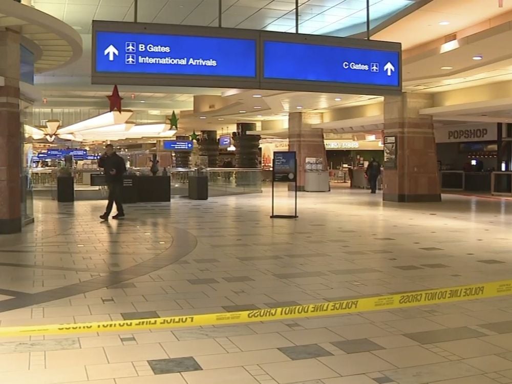 Christmas shooting at Phoenix airport leaves 3 people wounded, 1 stabbed