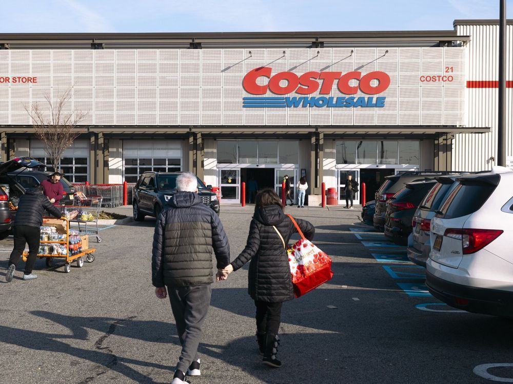 Costco profit beats estimates on healthy consumer spending