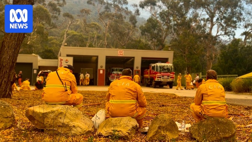 Firefighters gearing up to battle blazes on Christmas Day ahead of fire danger spike