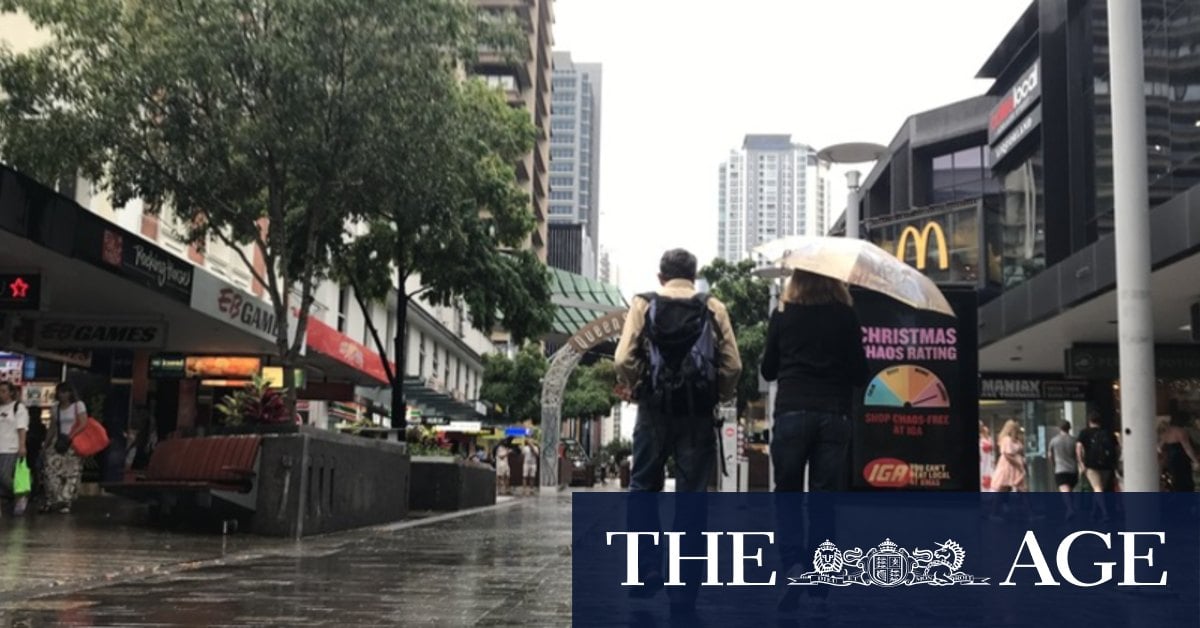 Flash flooding reported in Brisbane amid huge downpour