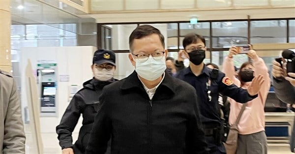 Former Vice Premier Cheng Wen-tsan attends 1st day of corruption trial