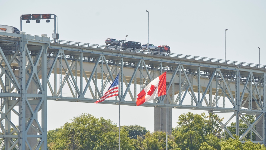 'I'd prefer to put security over commerce': Sarnia mayor reacts to potential border spending