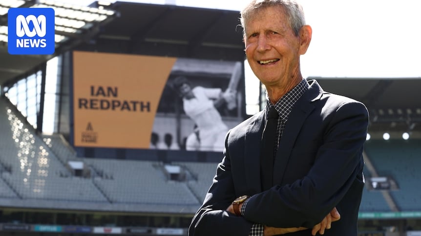 Ian Redpath, stoic Australian Test opener and hall of fame member, dies aged 83