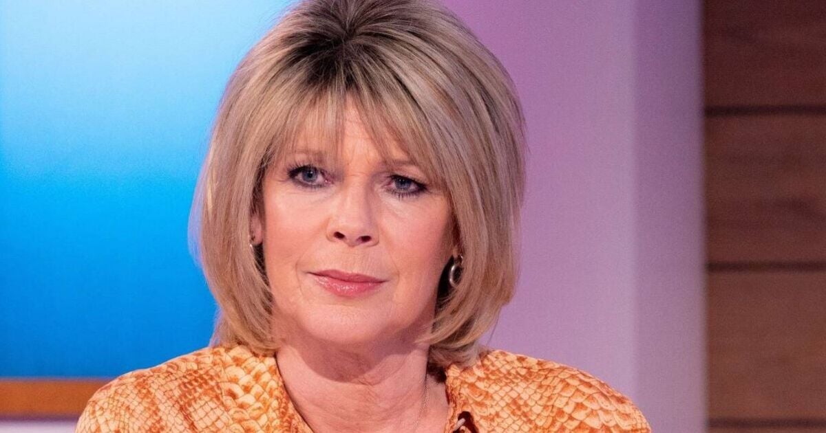 ITV Loose Women cuts to break as Ruth Langsford makes dig about Eamonn Holmes split