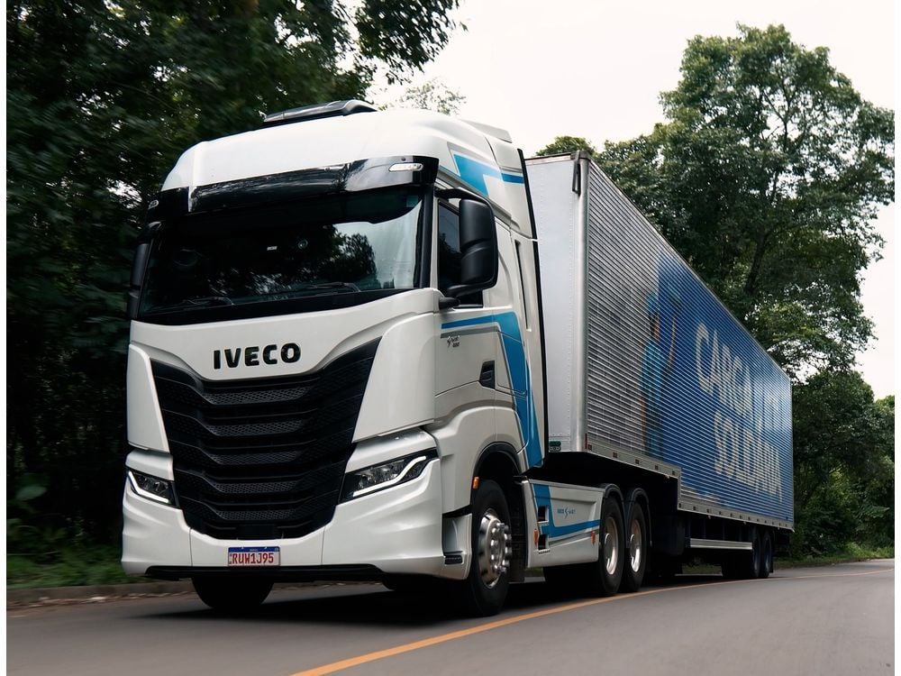 IVECO aids in the reconstruction of flooded regions in Brazil with its Solidarity Cargo