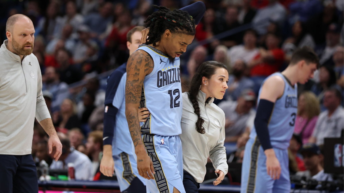 
                        Ja Morant injury update: Grizzlies star considered week-to-week with right shoulder sprain
                    