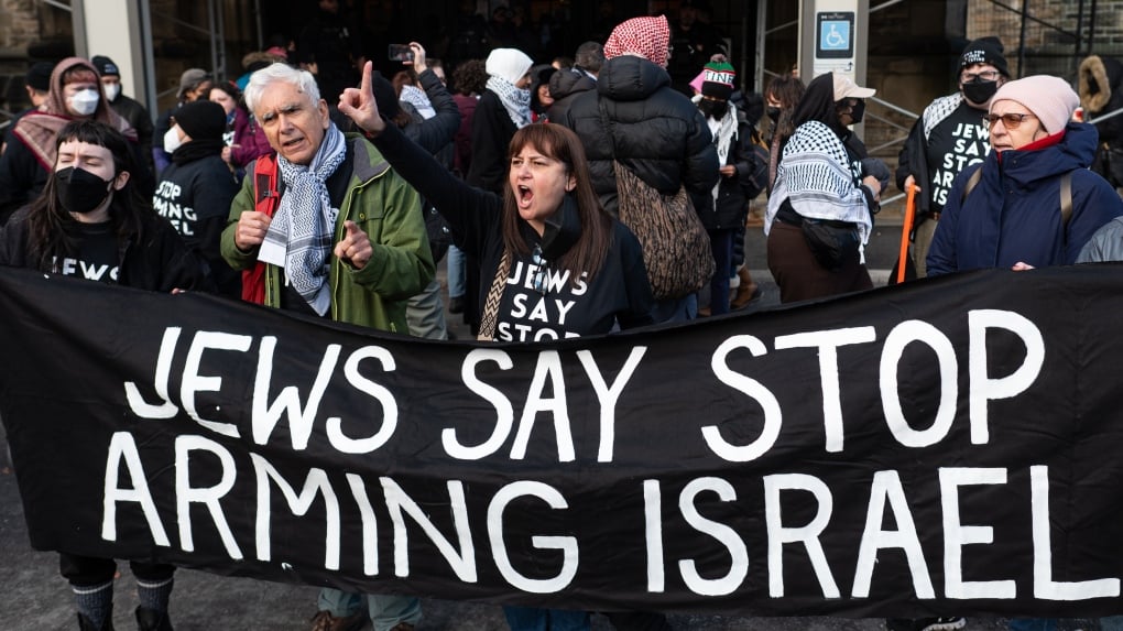 Jewish pro-Palestinian protesters occupy Ottawa parliament building