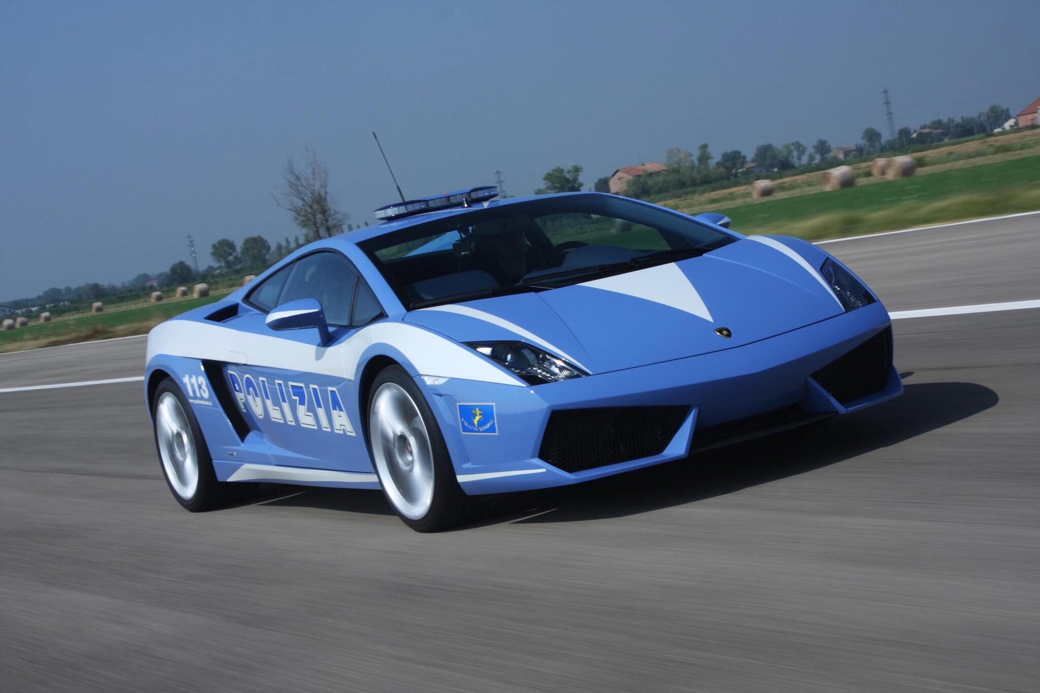 Lamborghini And The Italian State Police Celebrate Its 20-Year Partnership