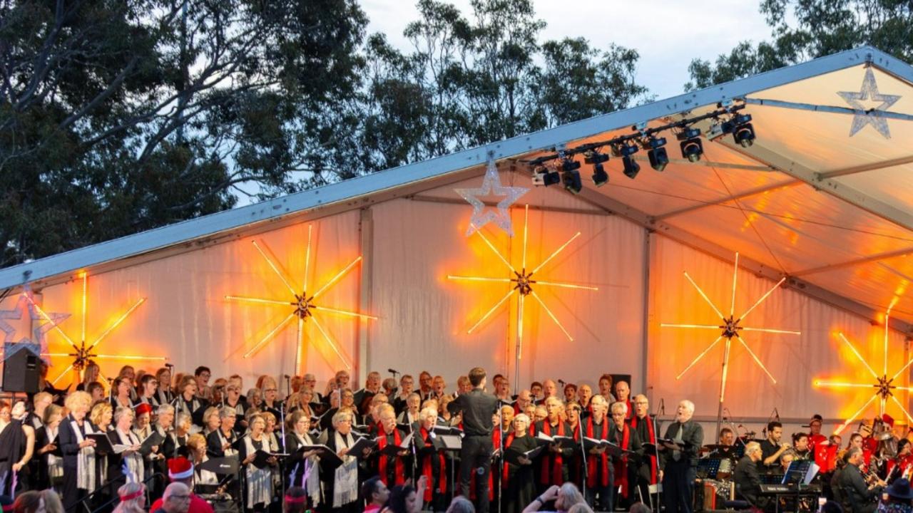 Machete-wielding teens at carols event