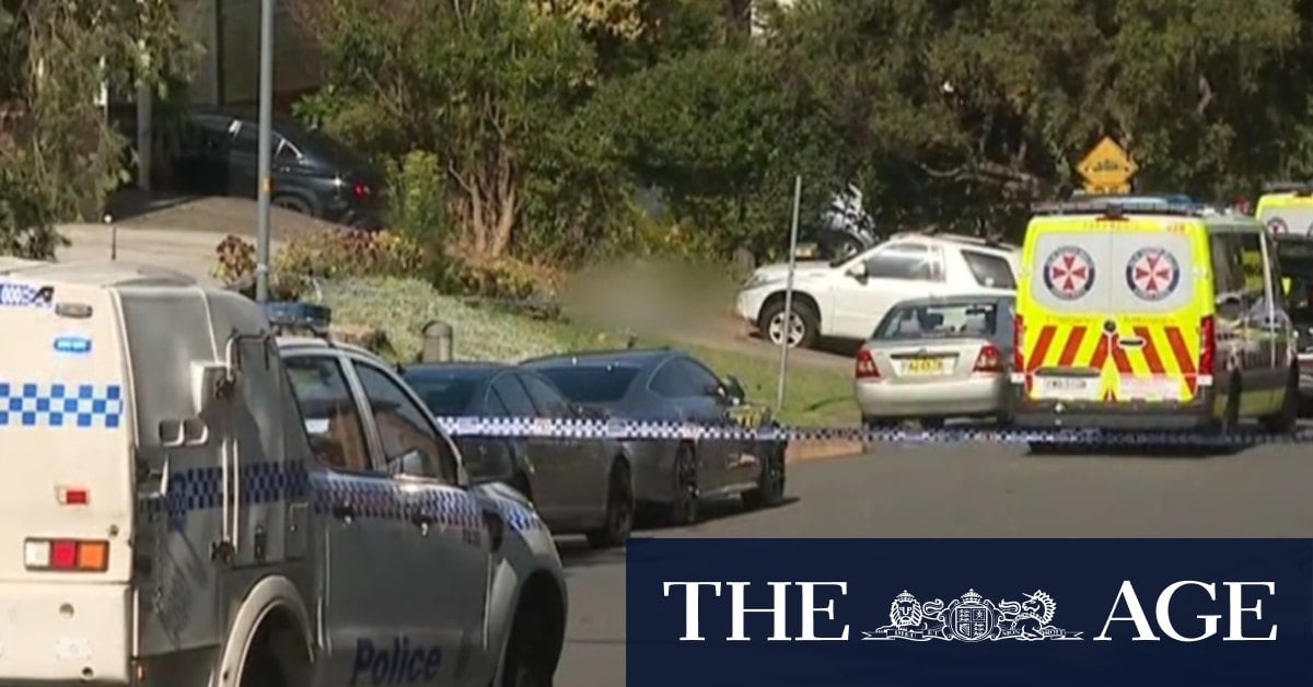 Man's body found in Sydney driveway