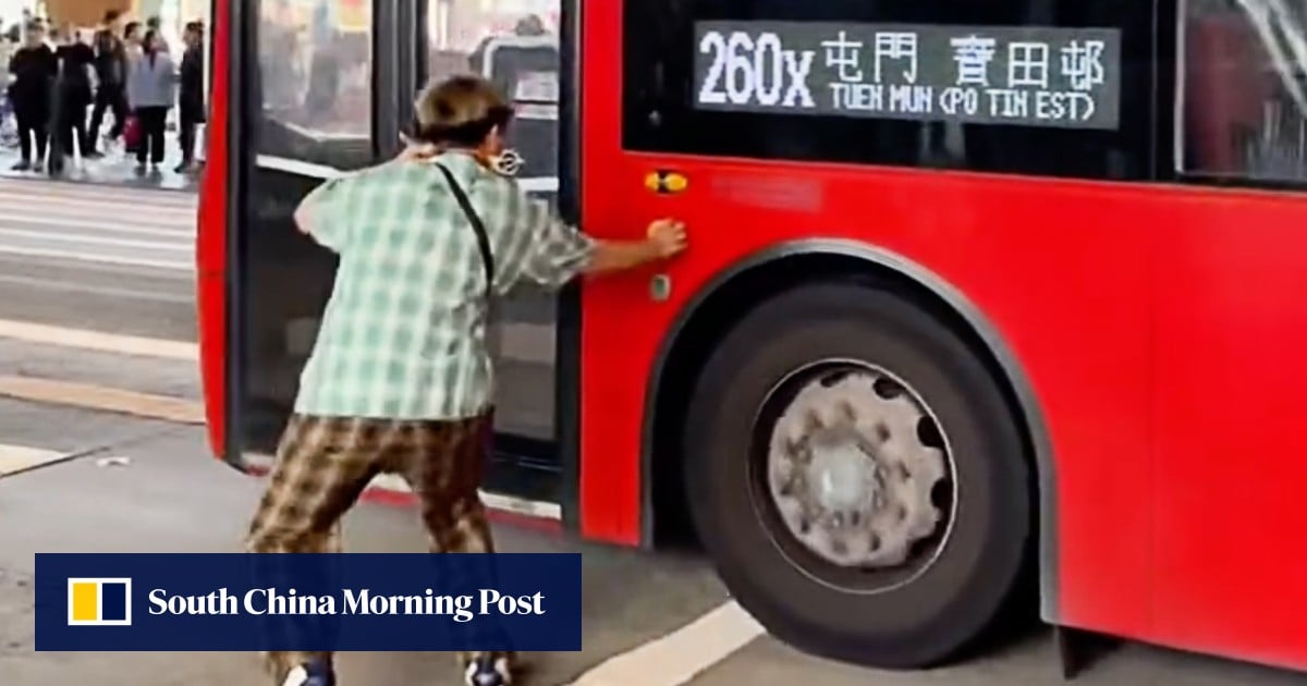 Man who allegedly pressed emergency door release on Hong Kong bus arrested