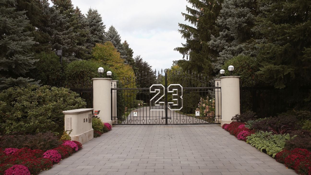 Michael Jordan's Chicago home sold for $9.5 million after decade on the market