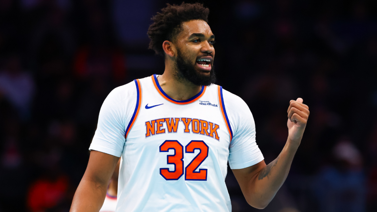 
                        NBA Cup picks: Predictions, best bets for Knicks vs. Hawks and Rockets vs. Warriors in quarterfinals
                    