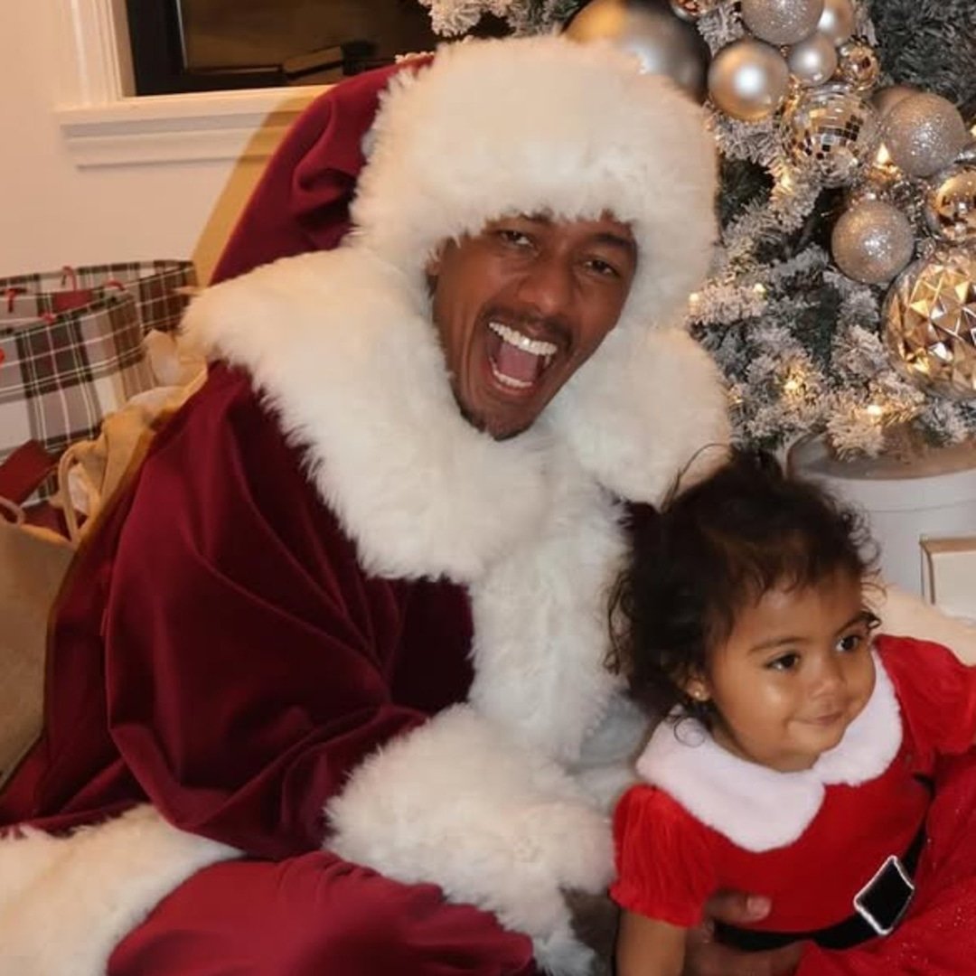  Nick Cannon Shares How He Spent Christmas 2024 With His Kids 