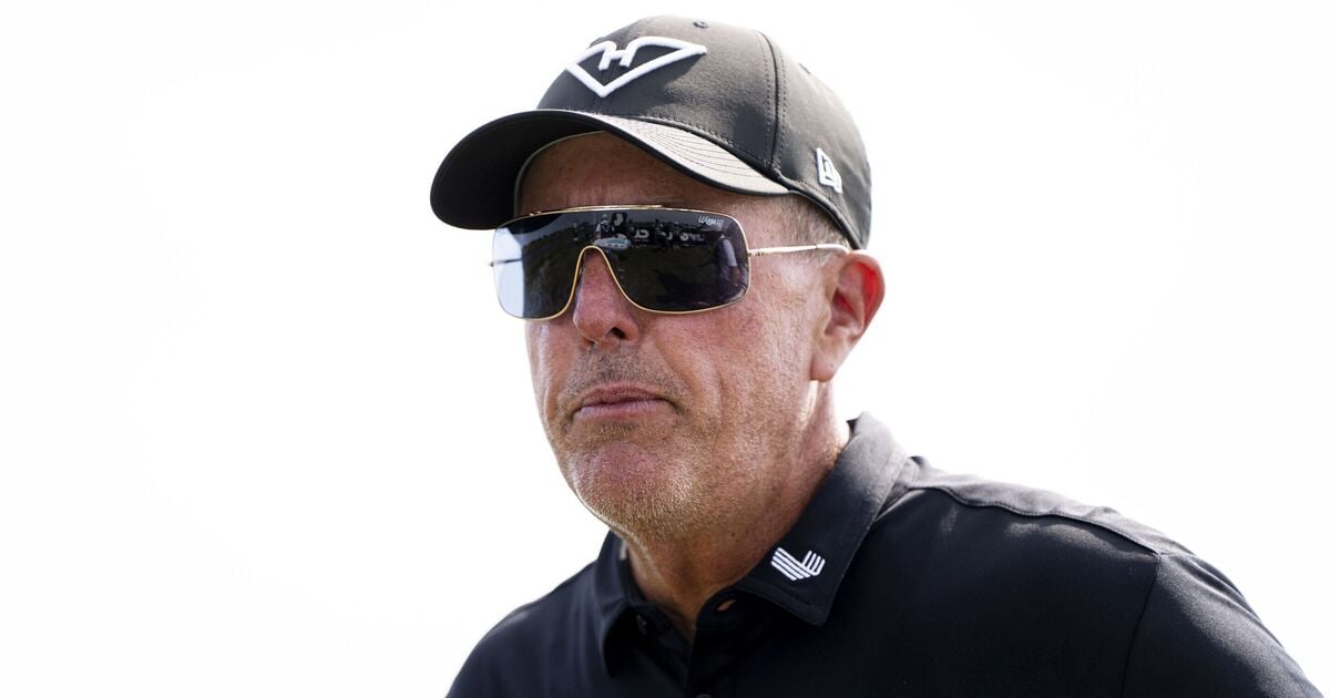 Phil Mickelson avoided US Open ban despite furious meltdown and illegal green move