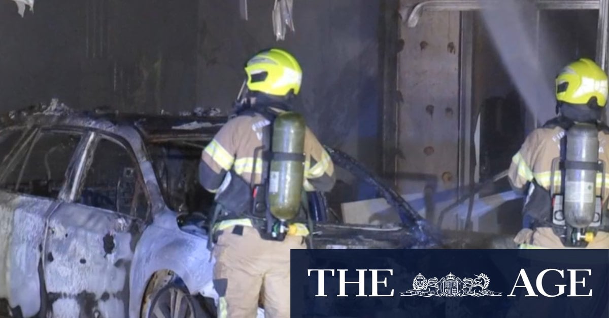 Police investigating Melbourne restaurant ram raid