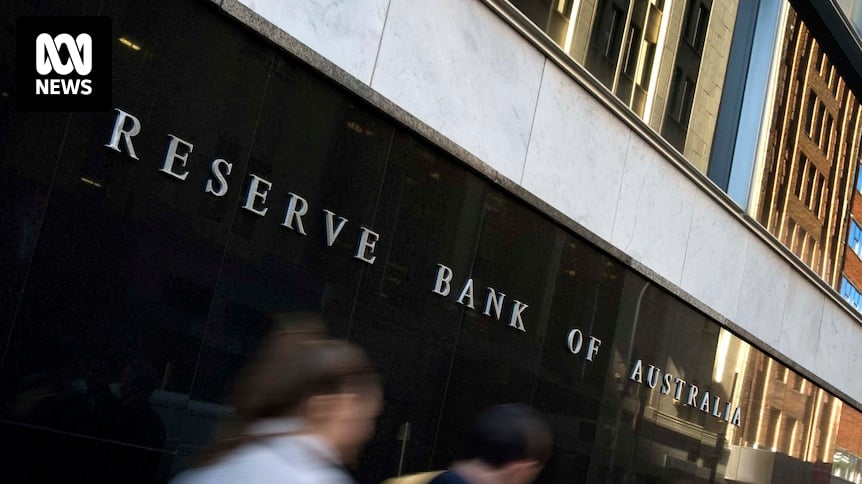 Reserve Bank keeps interest rates on hold in December but leaves door open to a February cut