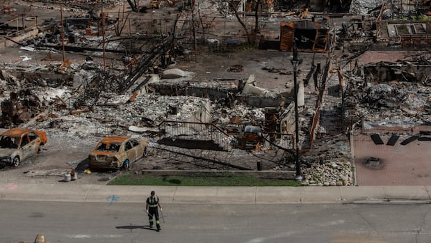 Residents of fire-ravaged Jasper enter new year with hope, anxiety