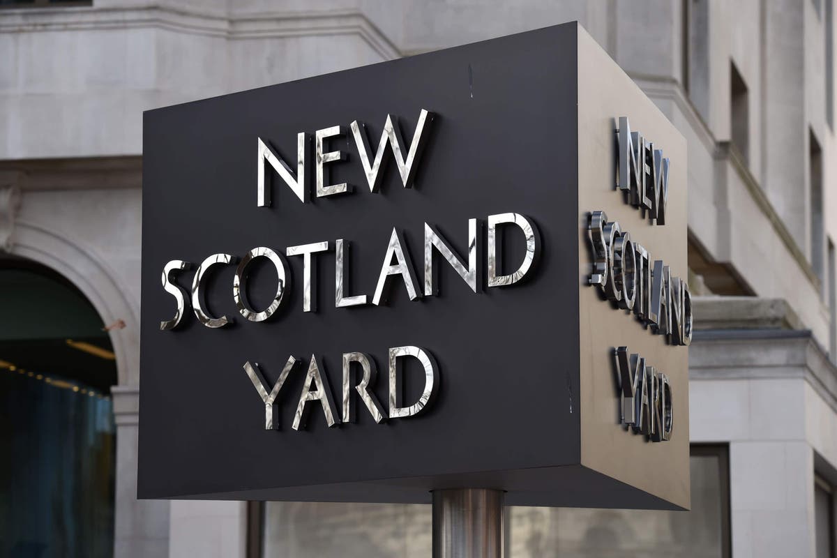 Senior Metropolitan Police officer charged with attempted rape and sexual assaults