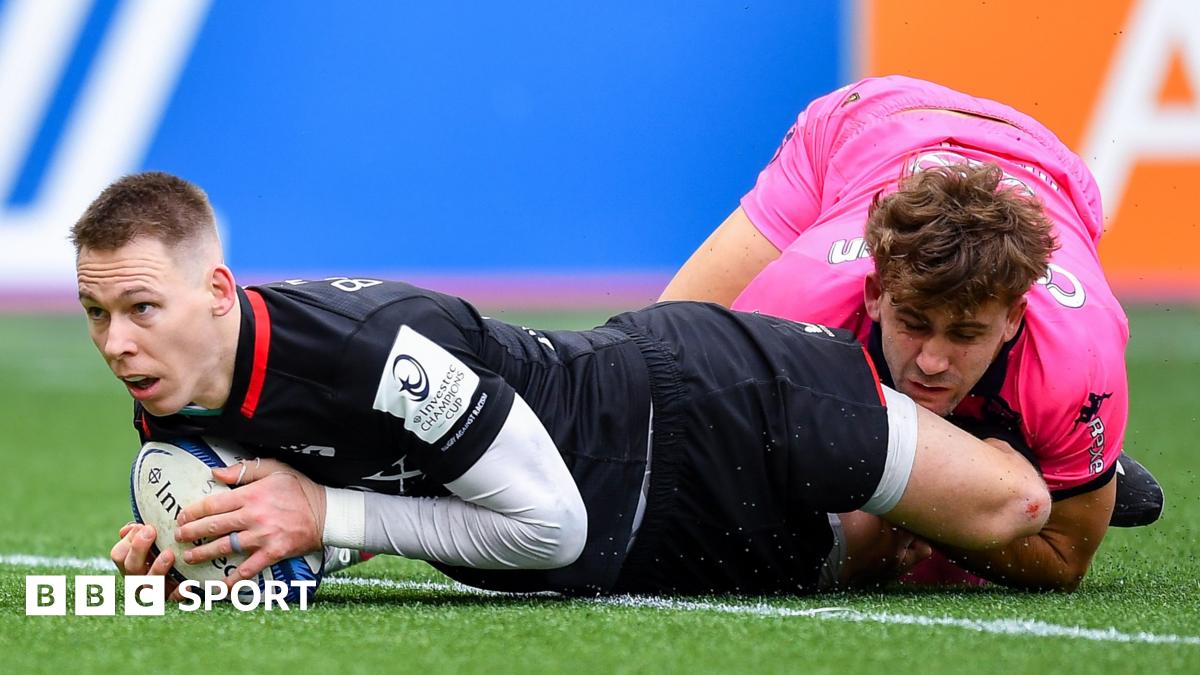 Stade Francais 17-28 Saracens: Liam Williams scores as Sekou Macalou sent off for hosts