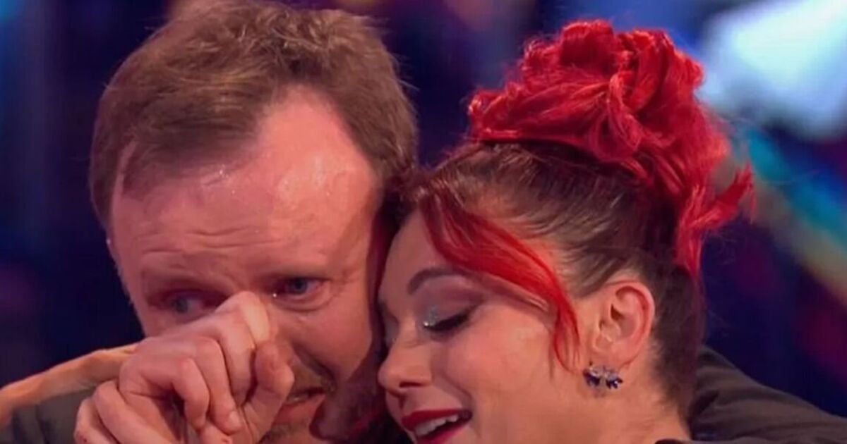 Strictly's Shirley Ballas reacts to Chris McCausland critic as 'wrong winner' announced 