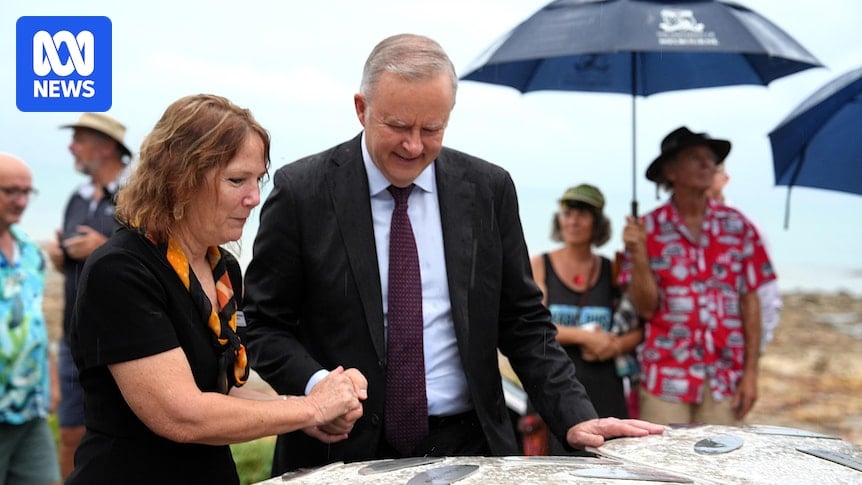 Survivors mark 50 years since Cyclone Tracy left Darwin 'in ruins'