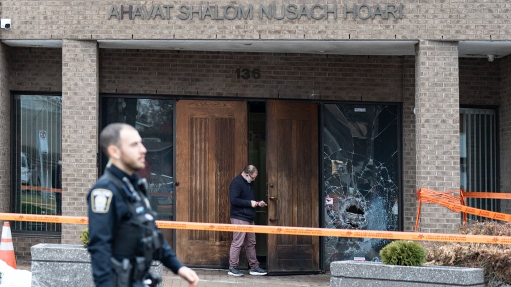 Synagogue on Montreal's West Island firebombed overnight