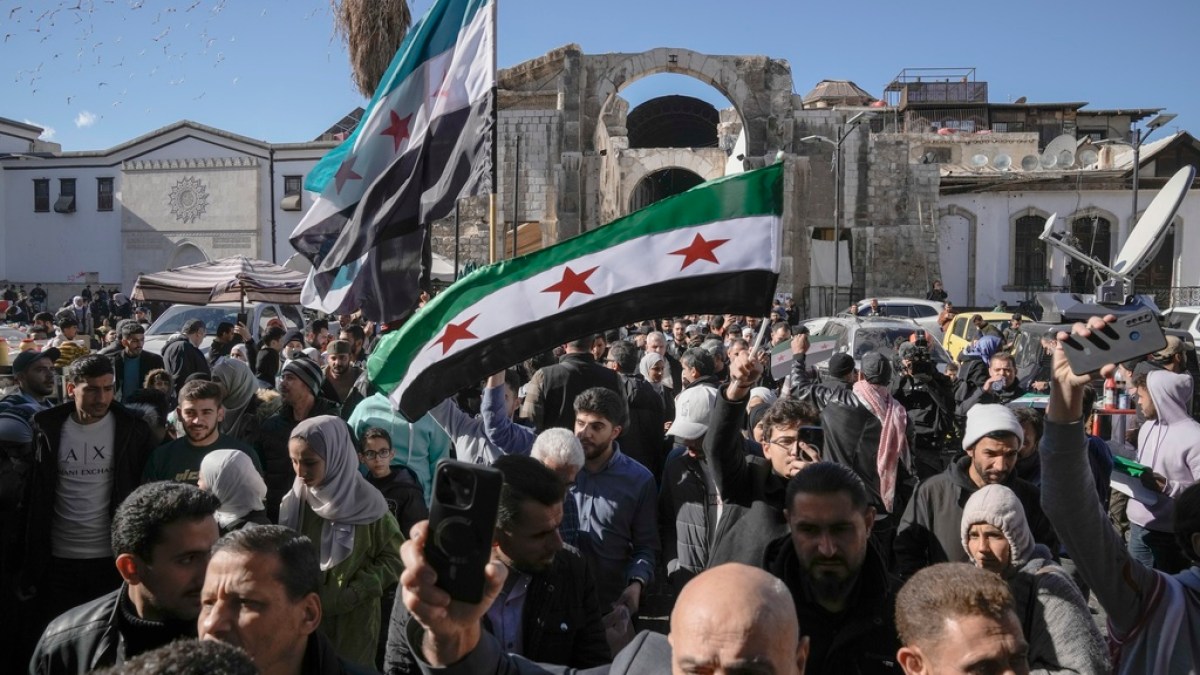 Syrian authorities appoint HTS figures as foreign, defence ministers