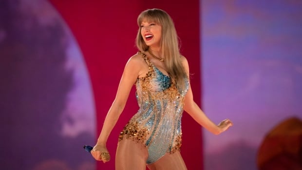 Taylor Swift dazzles fans in Vancouver, calling them 'generous' and 'warm-hearted'