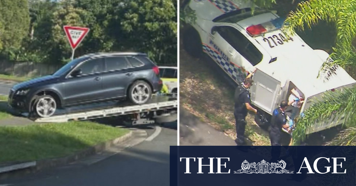 Teenager and two men arrested after six-hour manhunt on Gold Coast