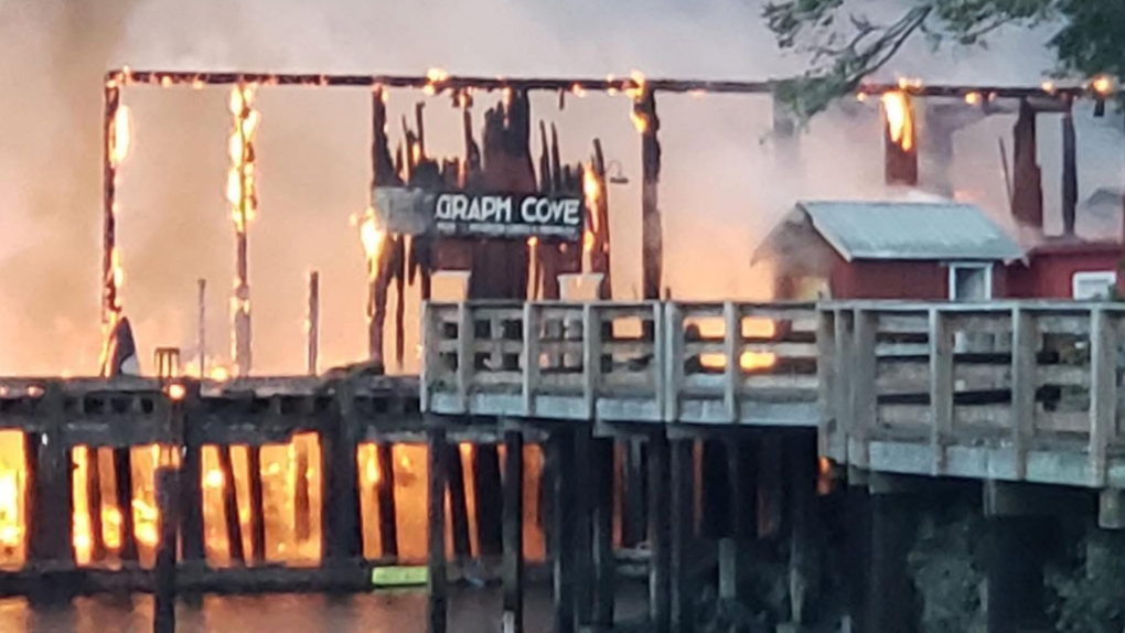 Telegraph Cove, B.C., fire takes out beloved businesses, parts of boardwalk