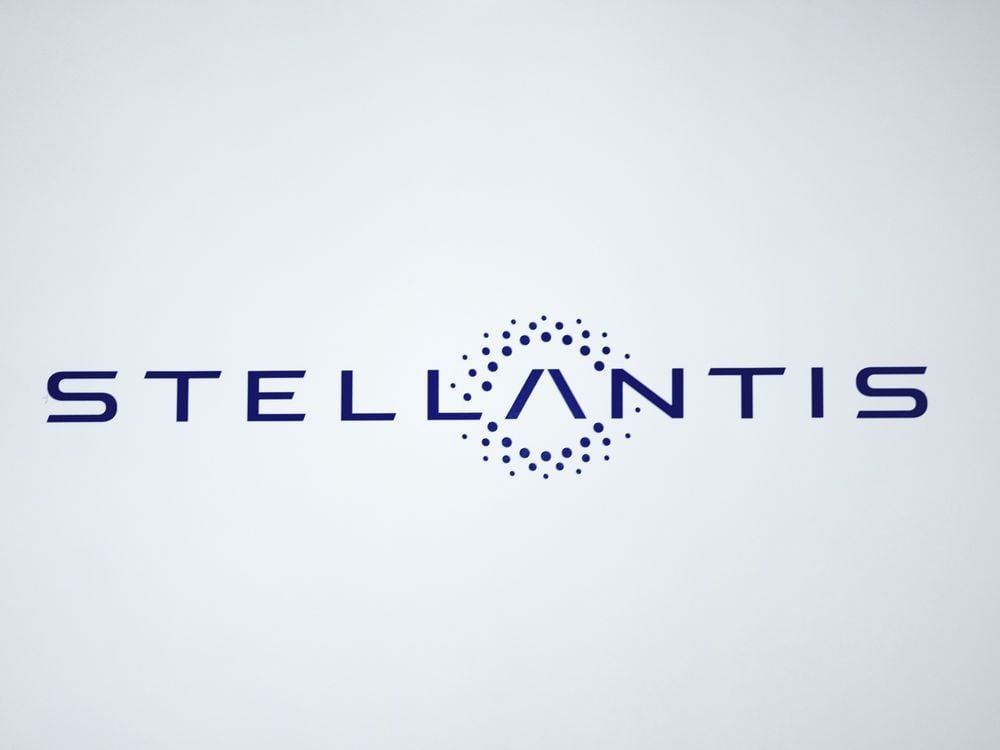 US commits to $7.54 billion loan for Stellantis venture to build 2 electric vehicle battery plants