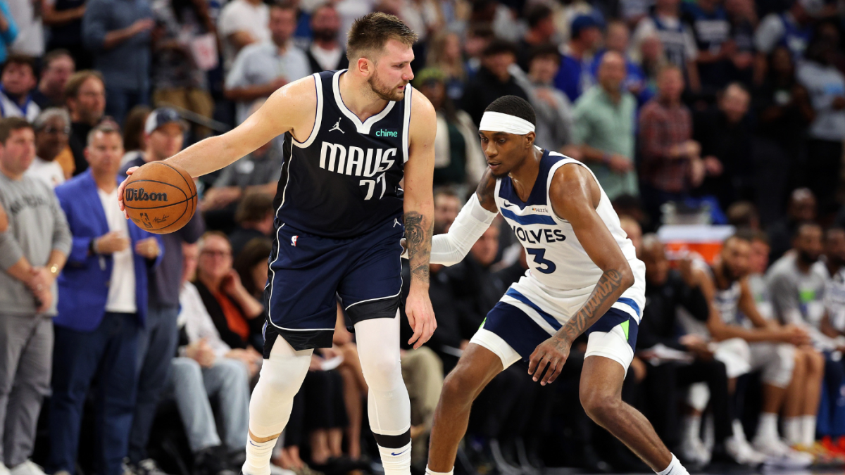 
                        Where to watch NBA Christmas games: Mavericks vs. Timberwolves TV channel, live stream online, picks, odds
                    