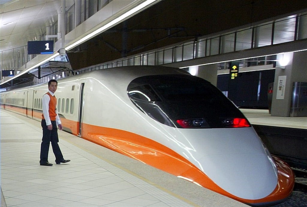 12 additional high-speed trains added to meet LNY demand