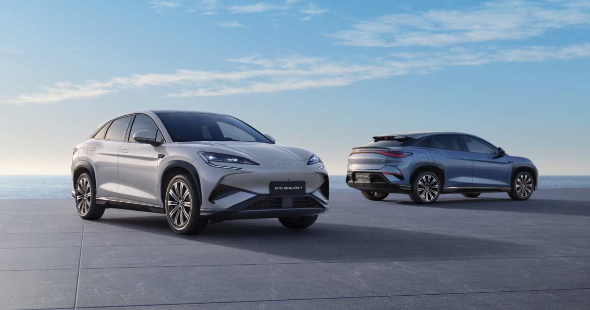 Global EV sales expected to rise 30% in 2025, S&P Global says