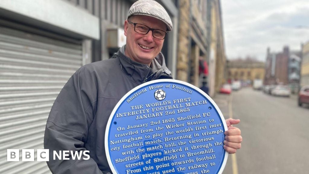 Blue plaque marks first football 'away' match