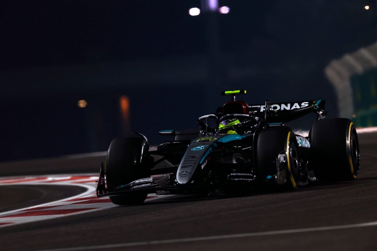 Hamilton bemoans bad luck after Q1 exit on farewell Mercedes weekend